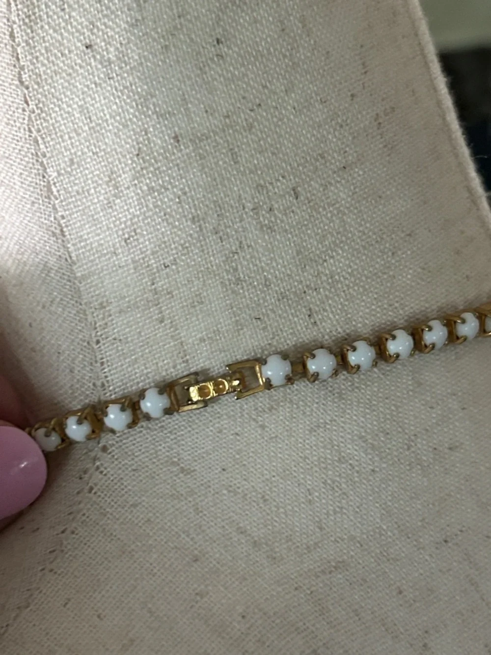 Vintage White MilkGlass Drop Necklace - Picture 4 of 6